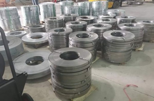 Tiêu Chuẩn Kích Thước Dây Đai Thép: Phân Tích Độ Bền Kéo Của Dây Đai Thép 16mm, 19mm, và 32mm