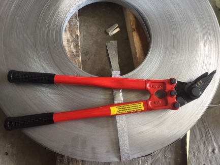 Kéo Cắt Đai Thép Là Gì? Tiêu Chuẩn Kỹ Thuật và Cách Sử Dụng Kéo Cắt Đai Sắt An Toàn, Hiệu Quả