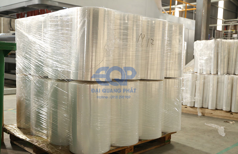 Màng PE quấn hàng, bọc hàng pallet, thùng carton (màng chít)