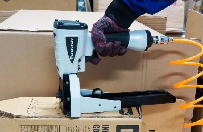 Bảng giá máy bấm ghim thùng carton và phụ kiện mới nhất 2025