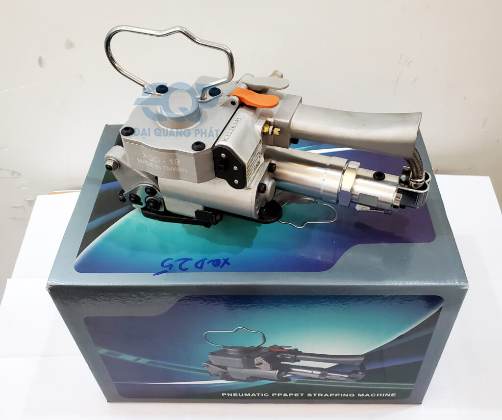 Máy đóng đai nhựa cầm tay hàn nhiệt dùng khí nén XQD-19