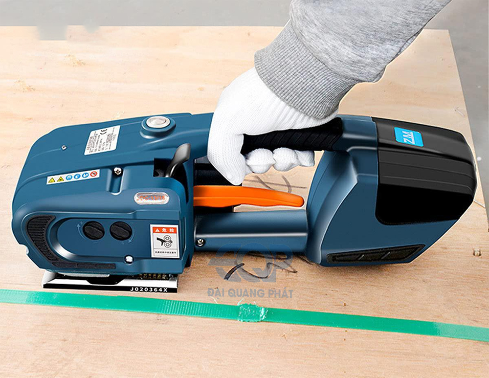 Máy đóng đai nhựa sử dụng Pin hàn nhiệt JDC16